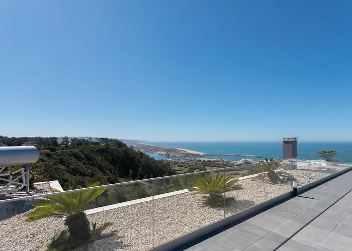 Sunset Waves - By Sch