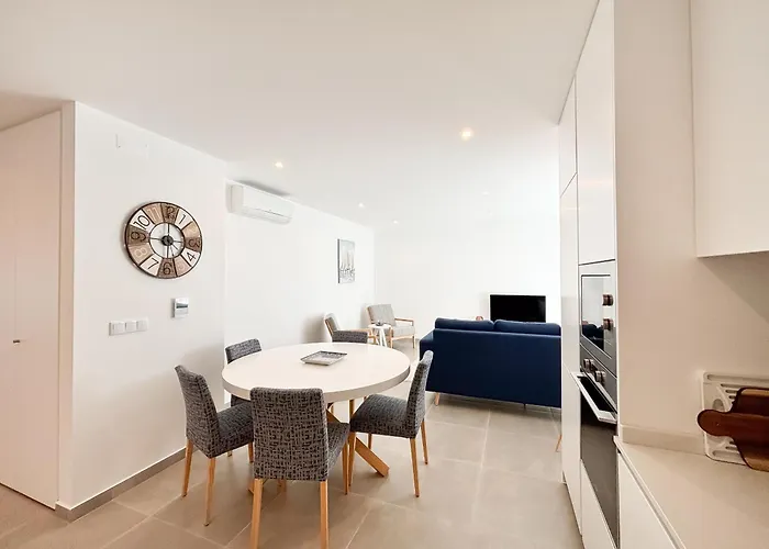 Sunset Waves - By Sch Apartamento *